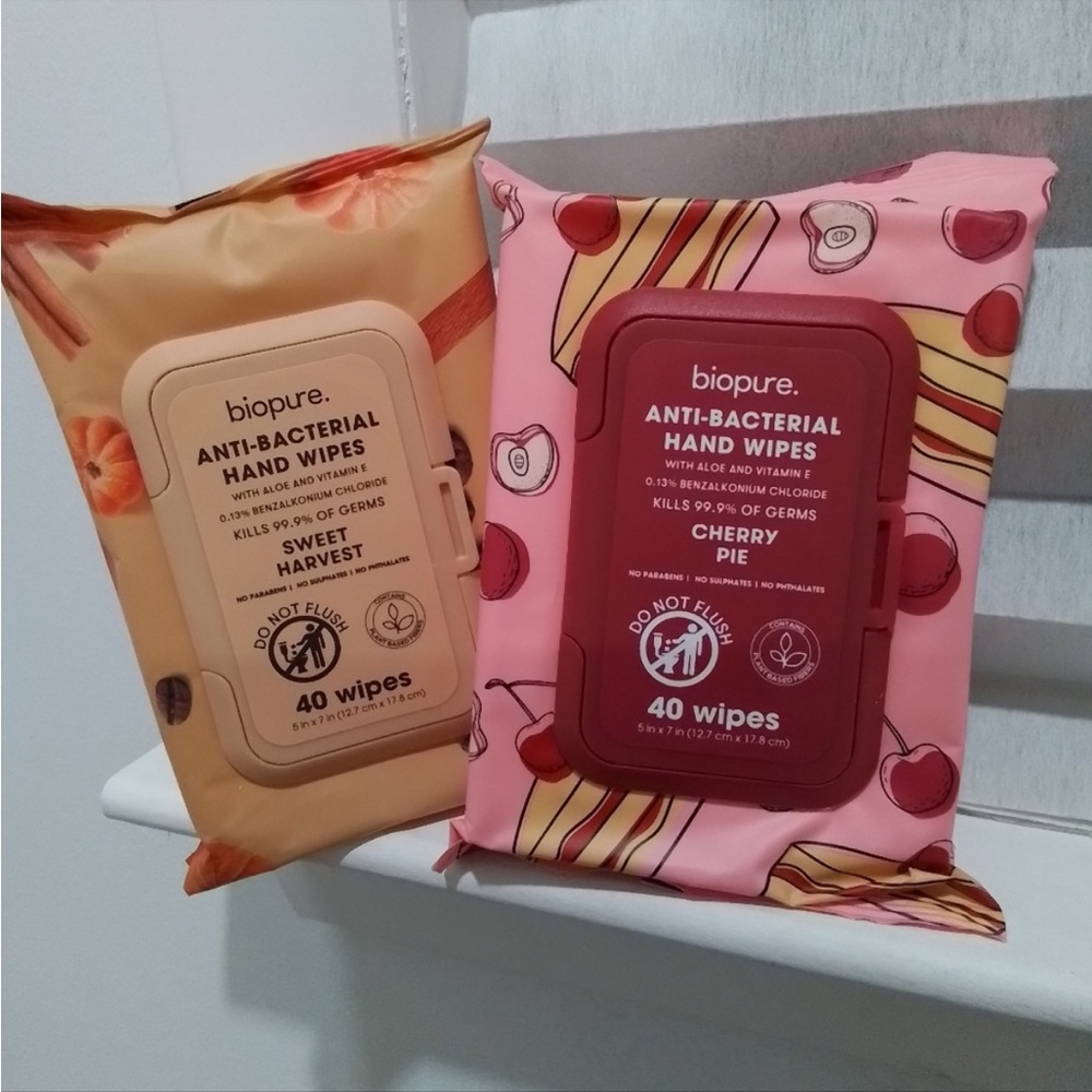 ***Biopure Antibacterial Hand Wipes-Sweet Harvest & Cherry Pie